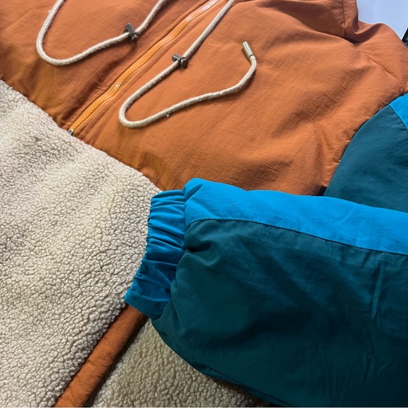 Sherpa/puffy pull over jacket - Picture 4 of 5